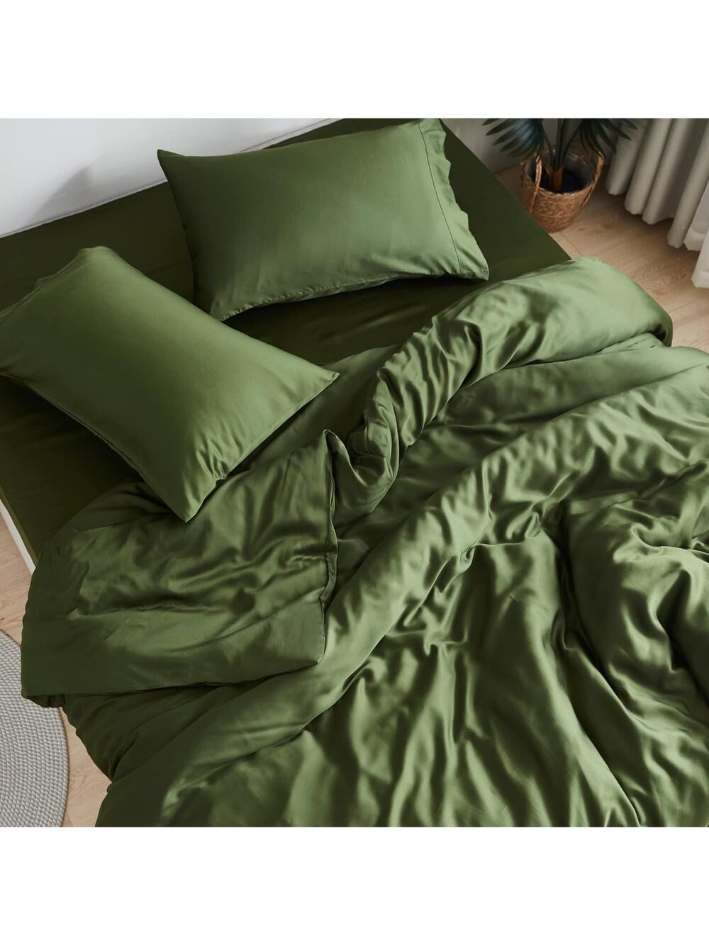 NWT Sijo DOZ Bamboo Sheet Set 3 PC- 2 Pillowcases 1 Fitted Sheet Forest Green K